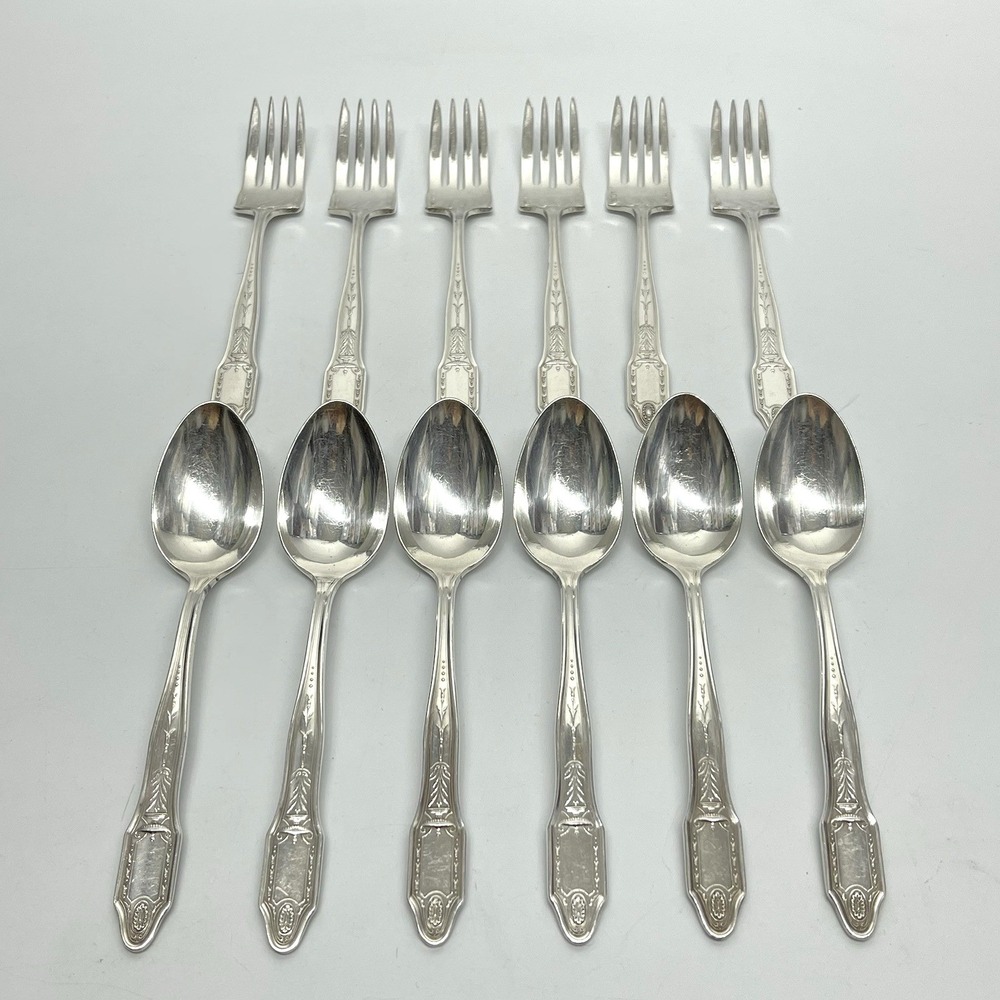 Oneida Adelphi Silverplate Heirloom Plate 1922 Silverware Flatware Set‎ Art Deco